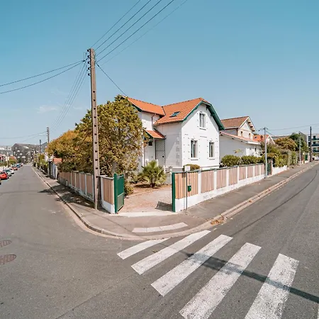 빌라 Le Domaine Du Petit Basque -20 Pers 탈렌체