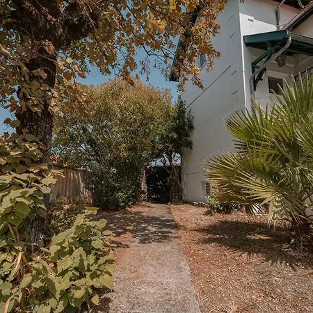 Le Domaine Du Petit Basque -20 Pers * 탈렌체