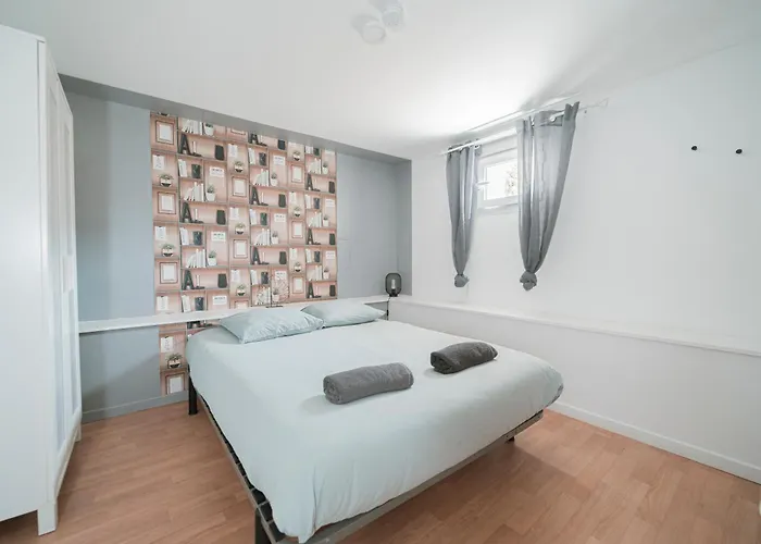 Le Domaine Du Petit Basque -20 Pers Talence