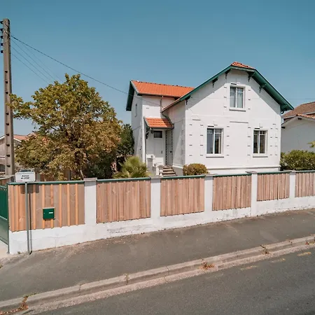 Le Domaine Du Petit Basque -20 Pers * Talence